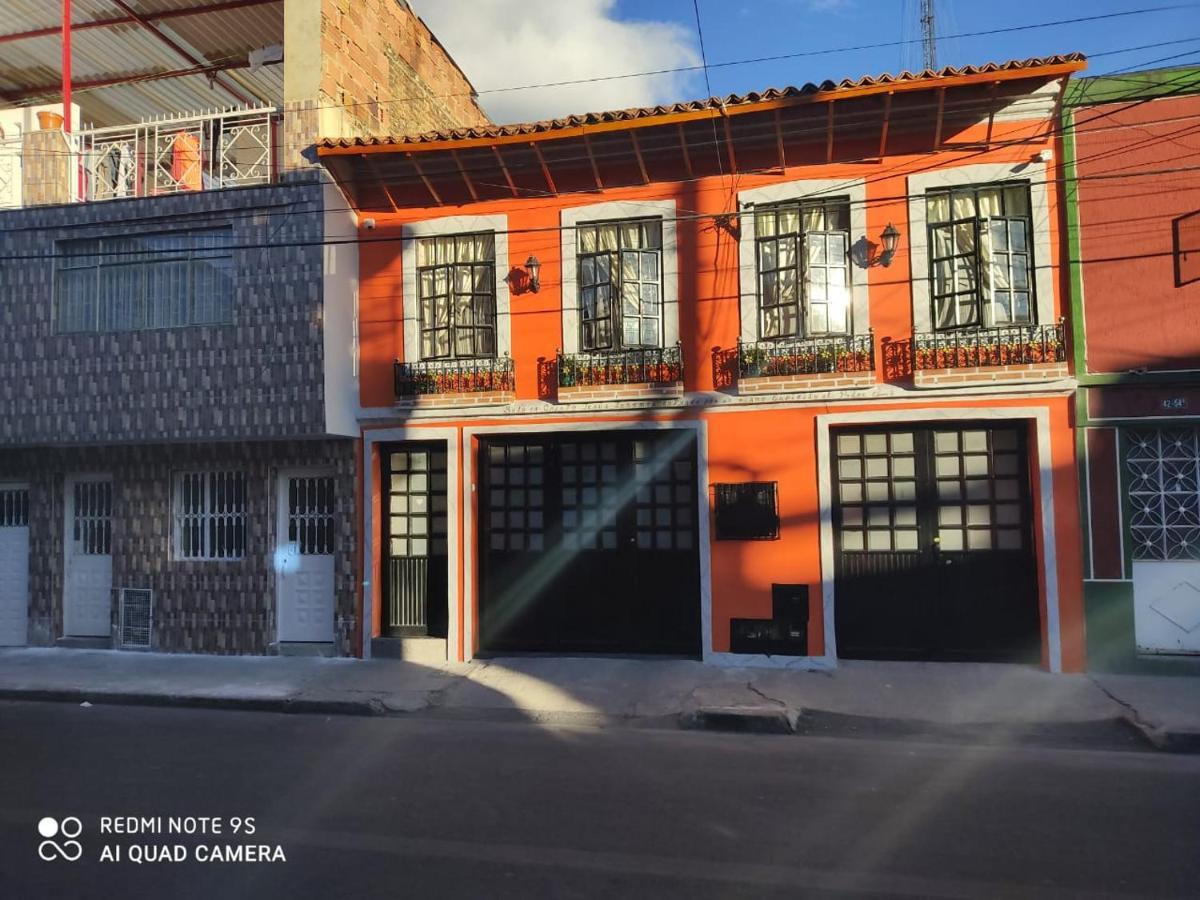 Hogar Colonial Aparthotel Bogota Buitenkant foto